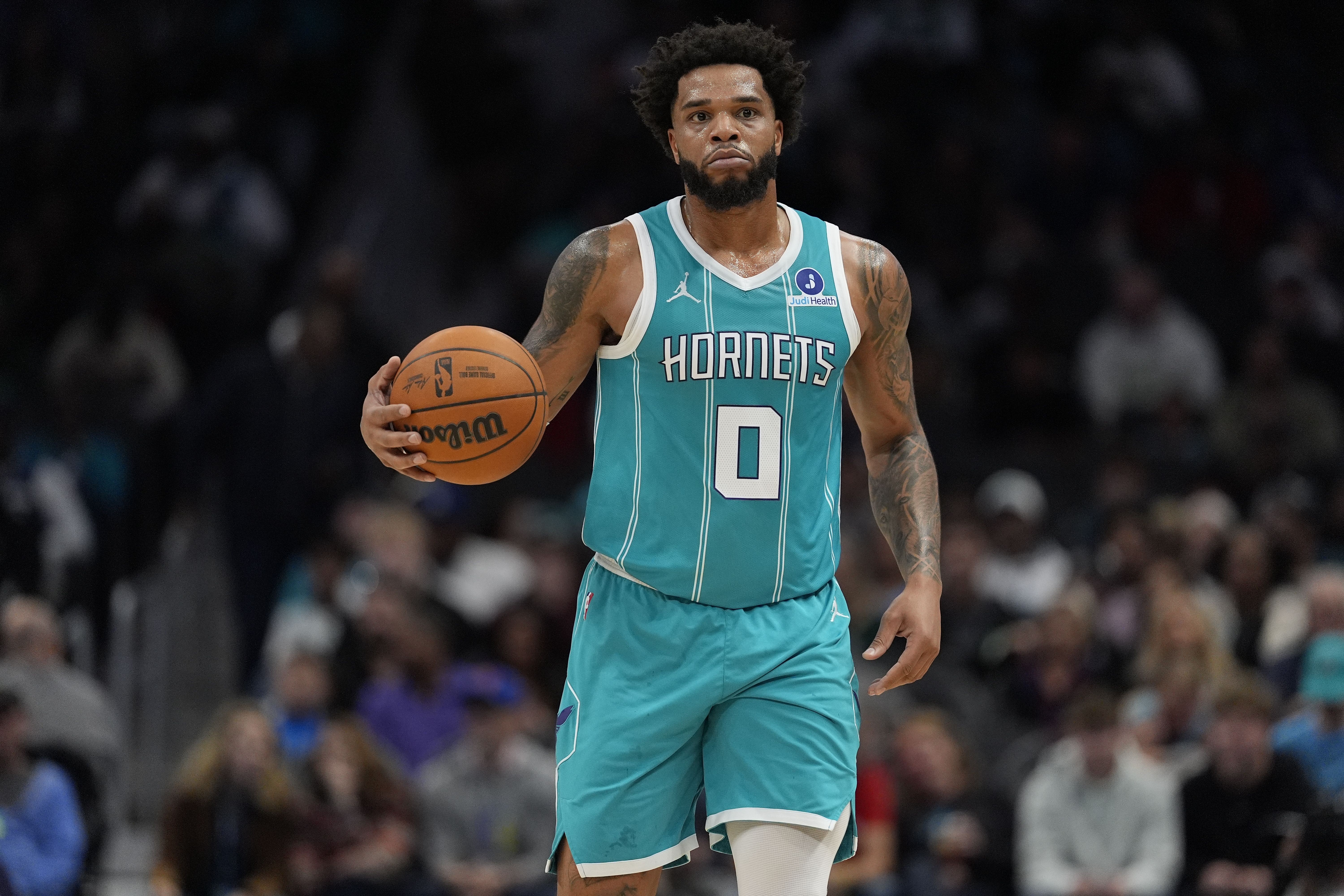 开云体育官方网-难救主！迈尔斯·布里奇斯19中10拿到24分9板8助 罚球6中4