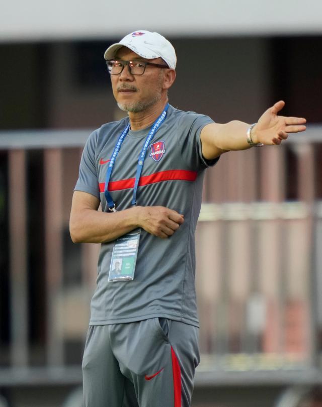 惊艳开局难掩危局 重庆更需抓紧确定生存模式